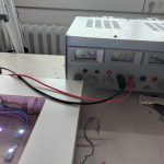 LED Tisch am Labornetzteil bei Weißen LEDs